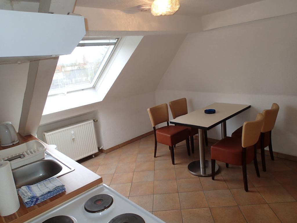 Schapers Ferienwohnungen Emmerthal Zimmer foto