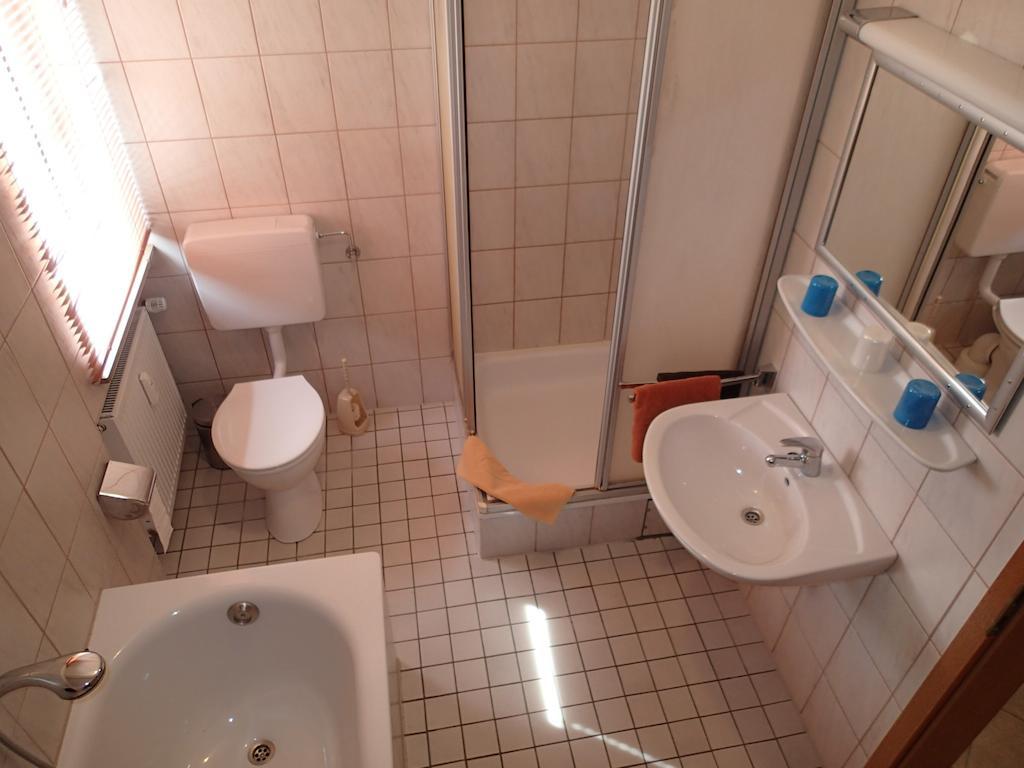 Schapers Ferienwohnungen Emmerthal Zimmer foto