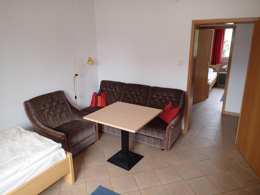 Schapers Ferienwohnungen Emmerthal Zimmer foto